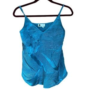 Floreat Anthropologie blue crinkle satiny spaghetti strap cami tank size S